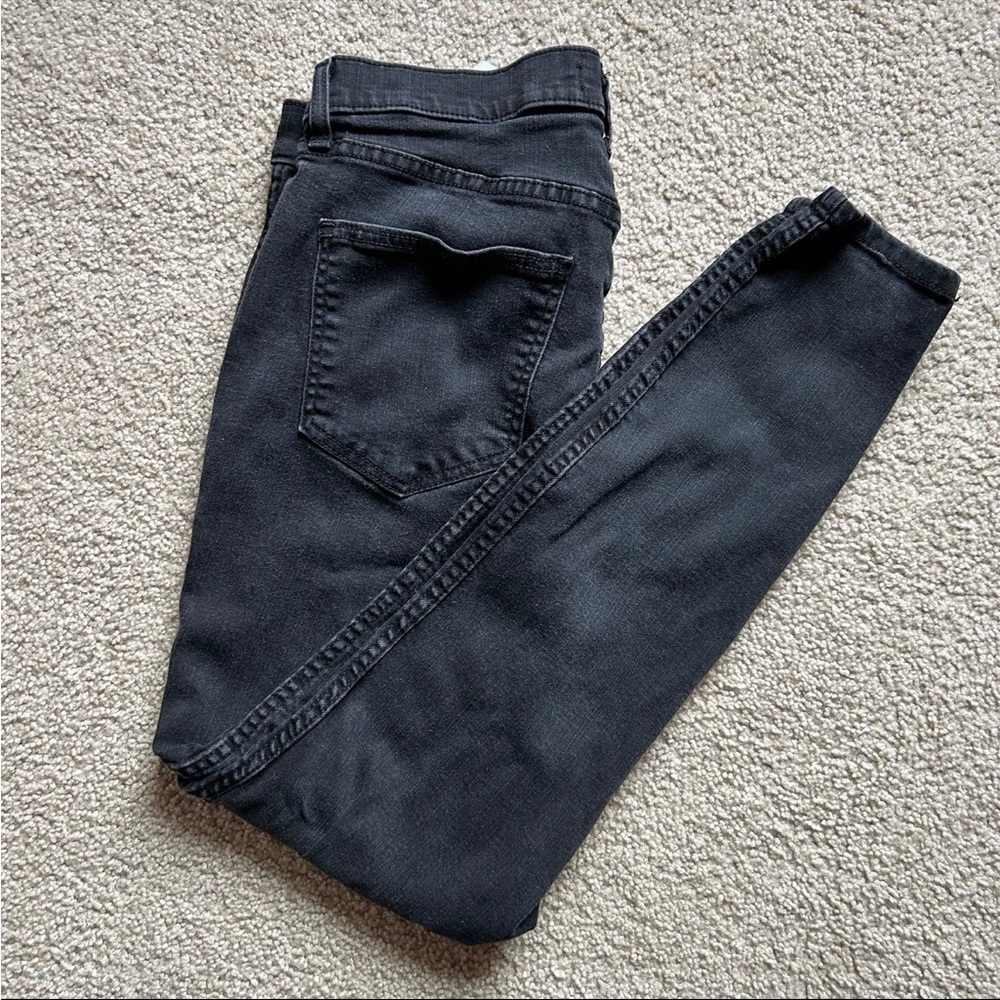 Kirkland High Rise Black Skinny jeans, women size 16